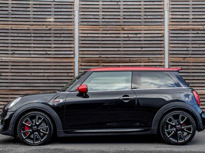 Mini Cooper John Works 2.0AS JCW - HARMAN KARDON - CRUISECONTROL - AIRCO - SENSOREN  - 10