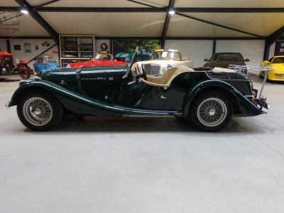 Morgan Plus 4  - 5