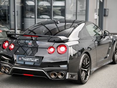 Nissan GT-R Prestige Edition  - 27