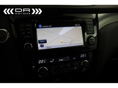 Nissan Qashqai 1.2 - NAVI CAMERA -AIRCO  - 24