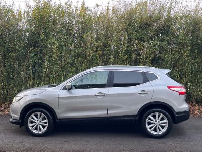 Nissan Qashqai 1.2L ESS 115CH CONNECT EDITION XTRONIC 47.000KM 1ERE MAIN  - 5