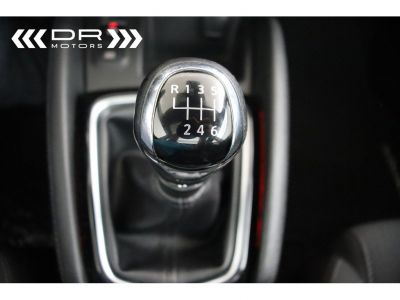 Nissan Qashqai 1.3 - NAVI CAMERA -AIRCO  - 25