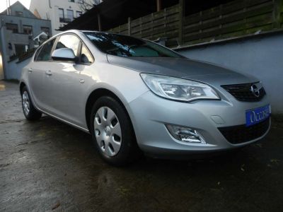 Opel Astra 1.6i 116cv Enjoy (airco pdc multifonctions ect)  - 1