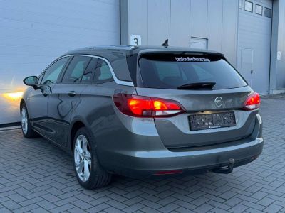 Opel Astra Sports Tourer 1.6 CDTi --NAVI--CUIR--GARANTIE 12M  - 4