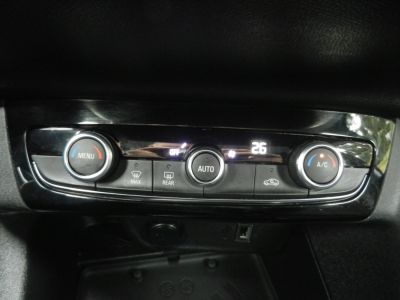 Opel Corsa 1.2 Turbo Elegance (clim gps CarPlay feux led )  - 18