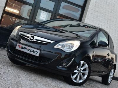 Opel Corsa 1.2i 150 Jahre Editie  - 11