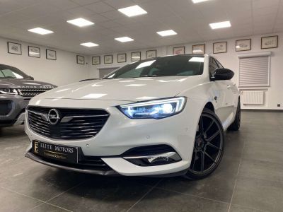 Opel Insignia OPC Grand Sport 2.0 Turbo 4x4 Innovation 1erMAIN  - 1