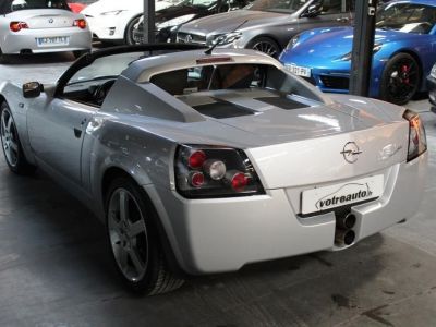 Opel Speedster 2.2 147  - 14