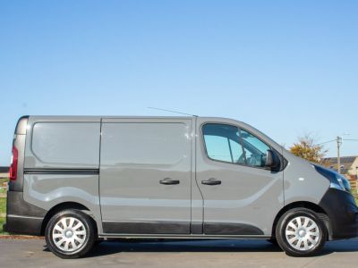 Opel Vivaro 1.6 DTCi L2H1 - 3 ZITPLAATSEN - 1 EIGENAAR - PARKEERCAMERA - AIRCO - CRUISECONTROL - TREKHAAK - EURO 6  - 6