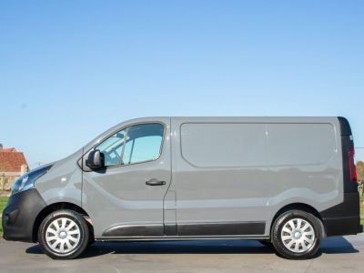 Opel Vivaro 1.6 DTCi L2H1 - 3 ZITPLAATSEN - 1 EIGENAAR - PARKEERCAMERA - AIRCO - CRUISECONTROL - TREKHAAK - EURO 6  - 10