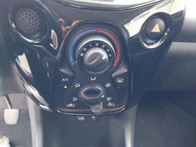 Peugeot 108 1.2 --CABRIO-AIRCO-CAMERA-BLUTOOTH-GARANTIE-  - 19