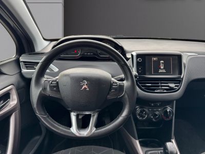 Peugeot 2008 1.2 PureTech 82ch BVM5 Allure  - 13