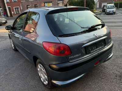 Peugeot 206 1.4i Facelift -3 Portes -Climatisation -Garantie  - 2