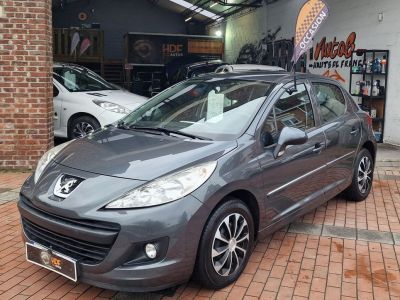 Peugeot 207 1.4+ Essence 75ch 5 portes  - 1