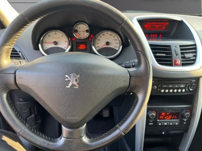 Peugeot 207 1.6 HDi 90ch  - 13