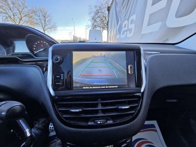 Peugeot 208 1.2 PureTech GT Line S GPS  - 15