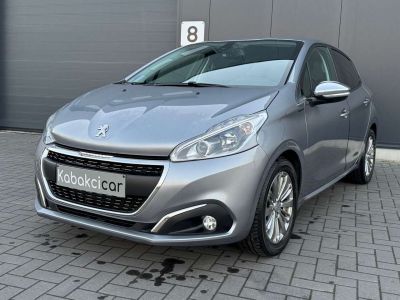 Peugeot 208 1.2i Signature -- LED NAVI GARANTIE 12 MOIS  - 3