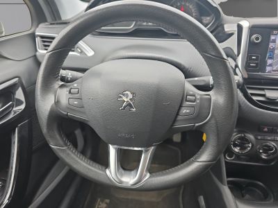 Peugeot 208 1.6 BlueHDi 100ch BVM5 Style  - 13