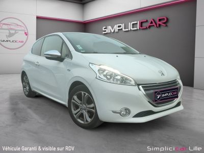 Peugeot 208 1.6 e-HDi 115ch FAP BVM6 Féline  - 1