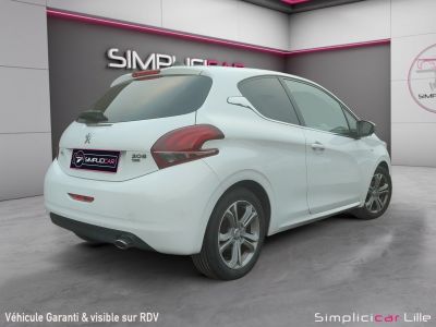 Peugeot 208 1.6 e-HDi 115ch FAP BVM6 Féline  - 7