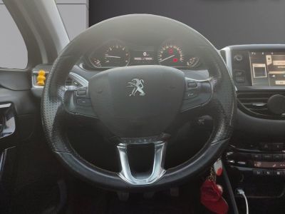 Peugeot 208 1.6 e-HDi 115ch FAP BVM6 Féline  - 13