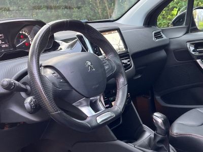 Peugeot 208 1.6 HDI 100CH GT LINE 5P TOIT PANO/ CAMERA/ GPS - 1ERE MAIN  - 11