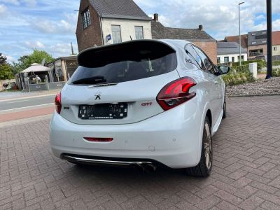 Peugeot 208 1.6 THP GTi  - 10