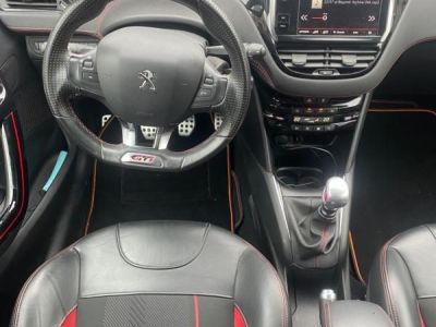 Peugeot 208 GENERATION-I 1.6 THP GTI  - 16