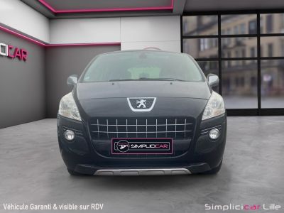 Peugeot 3008 1.6 HDi 16V 110ch FAP BMP6 Féline AVEC ATTELAGE  - 2