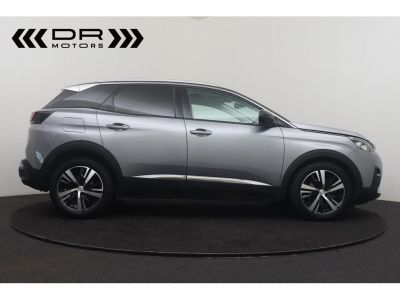 Peugeot 3008 BlueHDI 130 ALLURE - LED NAVI ICOCKPIT LEDER PANODAK FOCAL  - 2