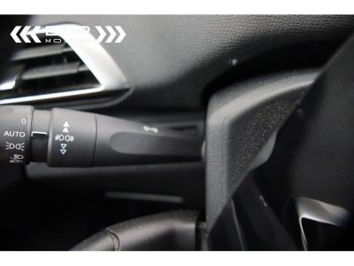 Peugeot 3008 BlueHDI 130 ALLURE - LED NAVI ICOCKPIT LEDER PANODAK FOCAL  - 29