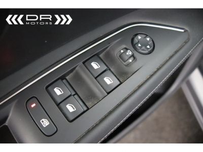 Peugeot 3008 BlueHDI 130 ALLURE - LED NAVI ICOCKPIT LEDER PANODAK FOCAL  - 40