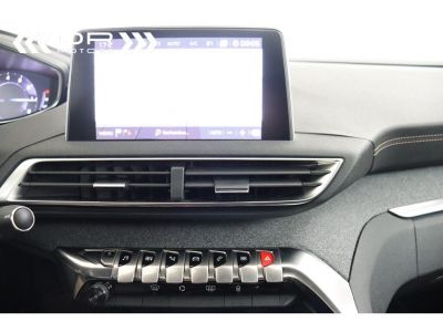 Peugeot 3008 GT LINE 1.2 PURETECH - NAVIGATIE PANODAK LED  - 17