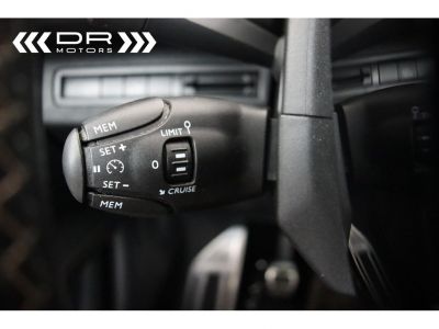 Peugeot 3008 GT LINE 1.2 PURETECH - NAVIGATIE PANODAK LED  - 33