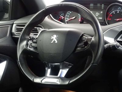 Peugeot 308 1.5BlueHDi GT Pack EAT8 PANO-CUIR-NAVI-LED-CAMERA  - 6