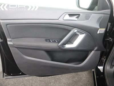 Peugeot 308 SW 1.2 Aut .PureTech ACTIVE - NAVI MIRROR LINK  - 40