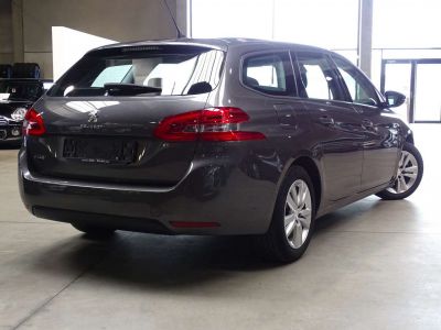 Peugeot 308 SW 1.2i Active  - 3