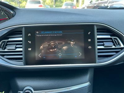 Peugeot 308 SW 1.5 BlueHDi Active NAVI CARPLAY CRUISE PDC JA  - 24