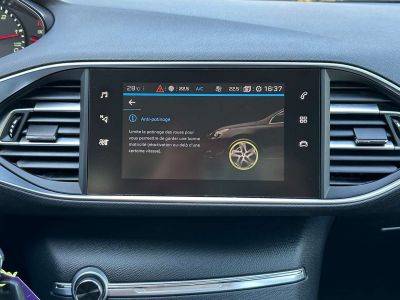 Peugeot 308 SW 1.5 BlueHDi ALLURE NAVI CARPLAY CRUISE PDC JA  - 20