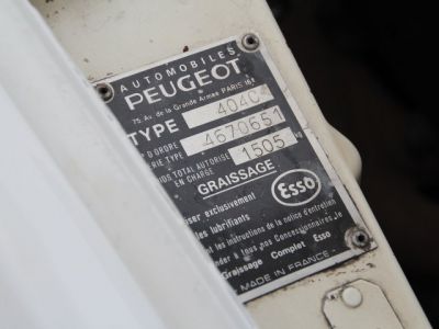 Peugeot 404 Cabriolet  - 134