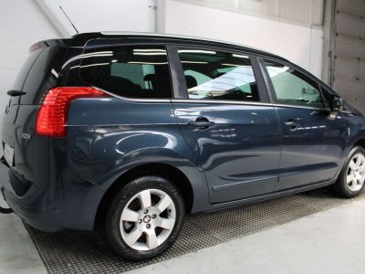 Peugeot 5008 1.2 PureTech ~ 7 zit Navi Airco Top Deal  - 4