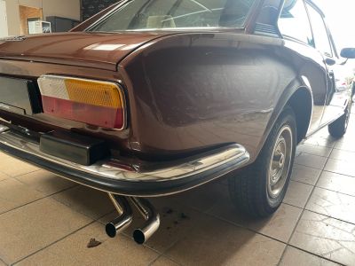 Peugeot 504 COUPE 2.7 V6 TI  - 10