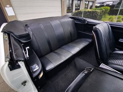 Pontiac LeMans cabriolet  v8 - boite manuelle ( 4 + R )  - 69