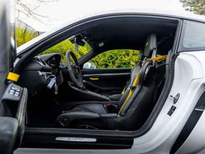 Porsche 718 Cayman GT4 Clubsport  - 13