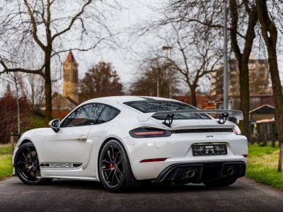 Porsche 718 Cayman GT4 Clubsport  - 21