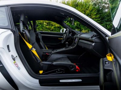 Porsche 718 Cayman GT4 Clubsport  - 29