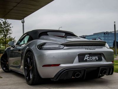 Porsche 718 Spyder  - 5