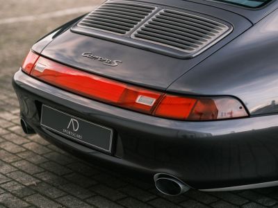 Porsche 911 / 993 Carrera  - 12