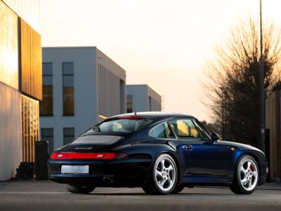 Porsche 911 / 993 Carrera  - 3