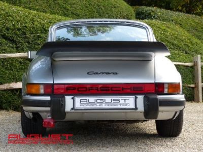 Porsche 911 2.7 1975 25 Anniversary  - 13